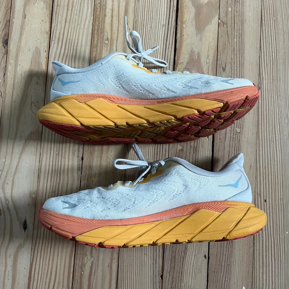 Hoka‎ Arahi 6 Womens Running Shoes Nimbus Cloud Ice Blue 1123195-NCBDB Size 8B - Picture 8 of 8